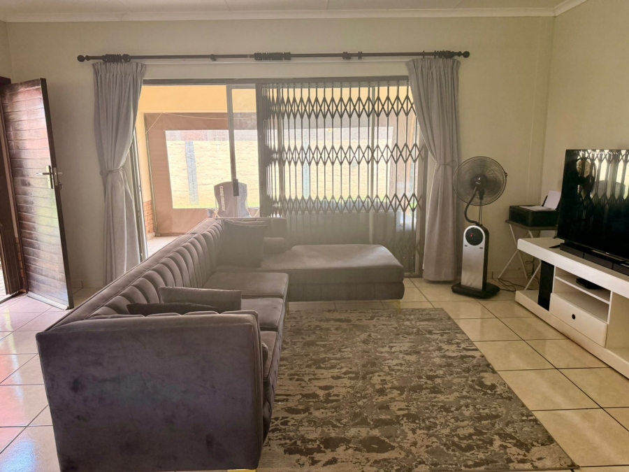 3 Bedroom Property for Sale in Waterkloof North West